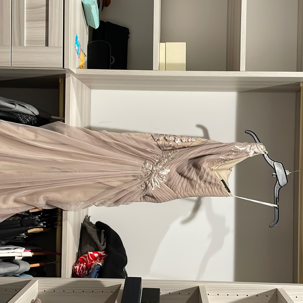 Beige tadashi shoji sequin embellished draped gown with slit. Size 0